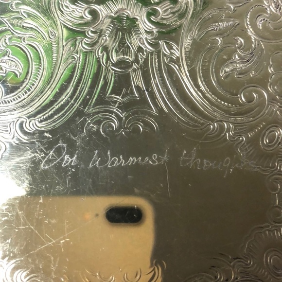 Gold Jewelry Organizer with Etched Flowers - Picture 3 of 4